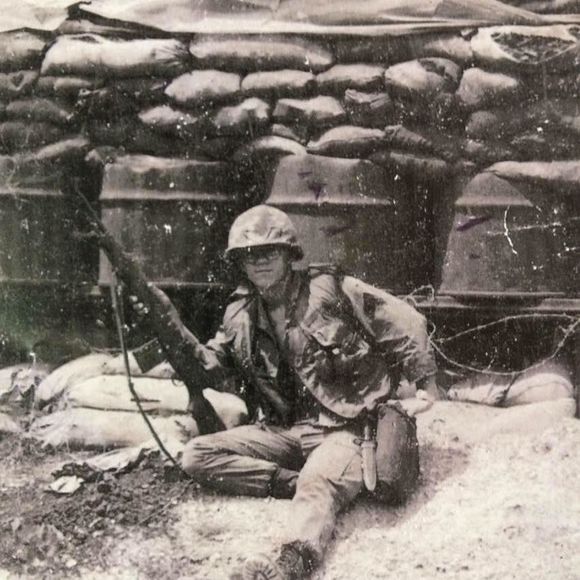 Meet your Posher, Robert - Picture 1 of 1